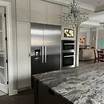 Dunbar Luxury Rooms
